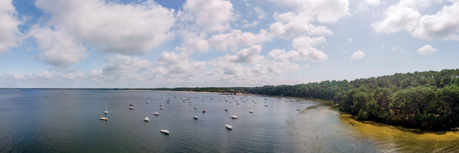 Bord du lac à Carcans